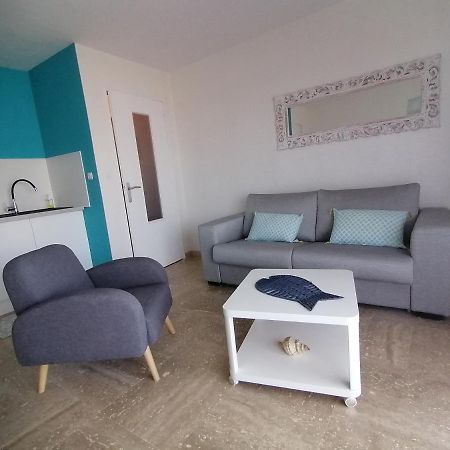 Résidence l'Emilia Hyères Extérieur photo