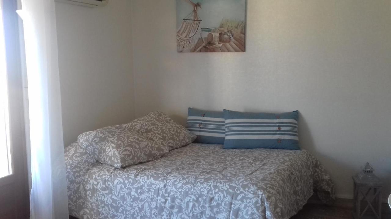 Résidence l'Emilia Hyères Extérieur photo